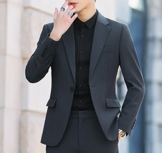 怎么判斷西裝定制廠家是否靠譜呢?